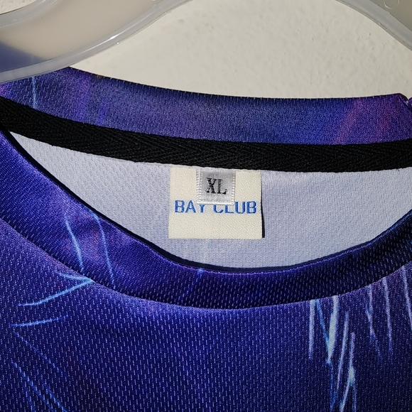 Blue Wolf All Over Print XL Tshirt - Picture 4 of 4